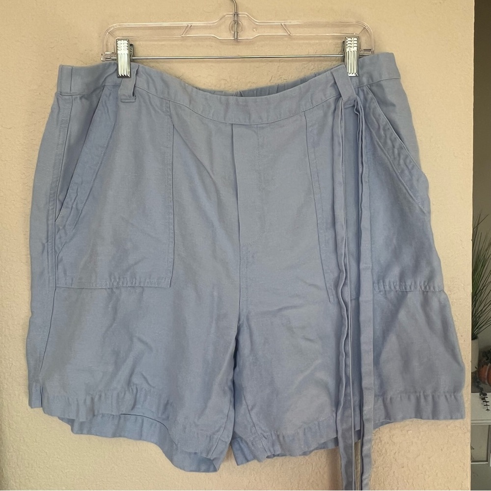 Soft Surroundings Ojai Blue Chambray Pull on Linen Blend Tie Belt Shorts XL